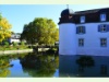 Wasserschloss Weiher in Bottmingen im Herbst