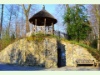 Hirzenchäller mit Pavillon beim Hammergut an der Lorze