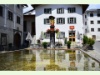 Dorfplatz von Valendas in der Surselva